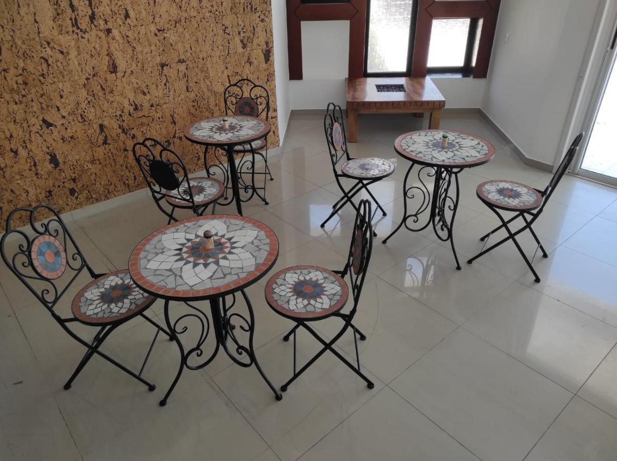 Guest House "Villa Klara Eilat" Heated Pool And Sauna All Year Round Ngoại thất bức ảnh