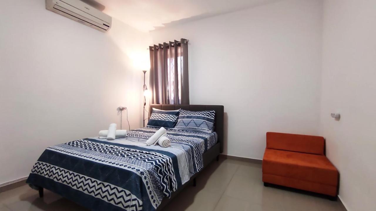 Guest House "Villa Klara Eilat" Heated Pool And Sauna All Year Round Ngoại thất bức ảnh