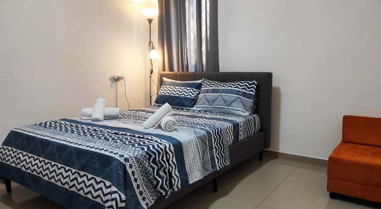 Guest House "Villa Klara Eilat" Heated Pool And Sauna All Year Round Ngoại thất bức ảnh